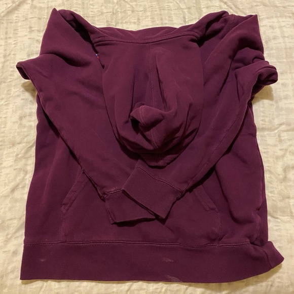 kids XL champion hoodie - Picture 2 of 3